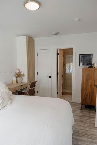 3205 SW 68th Ave 0, Miami, FL 33155