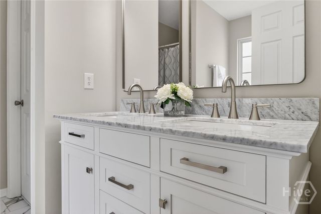 112 W Tahoe Drive, Savannah, GA 31405