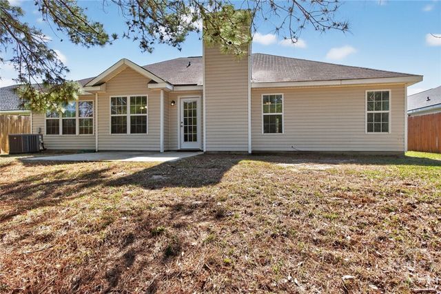 112 W Tahoe Drive, Savannah, GA 31405