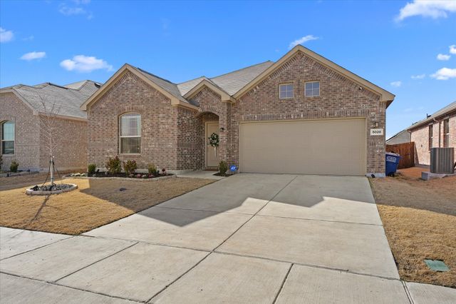 5028 Waterway Drive, Princeton, TX 75407