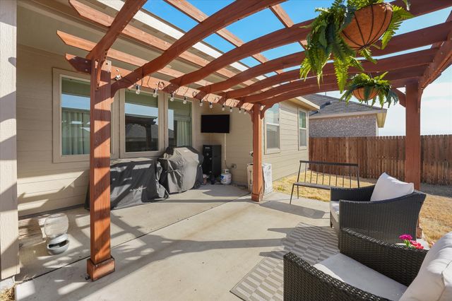 5028 Waterway Drive, Princeton, TX 75407