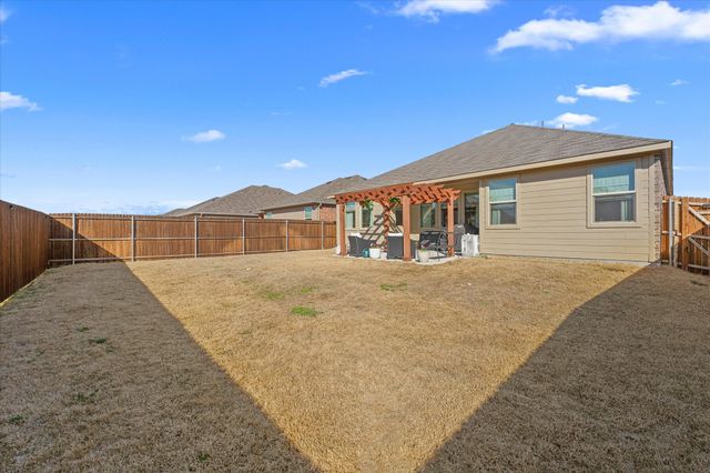 5028 Waterway Drive, Princeton, TX 75407