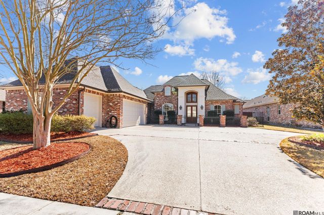 3165 Grand Field Ave, Baton Rouge, LA 70810