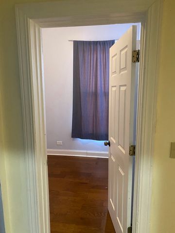 5427 S Aberdeen Street, Chicago, IL 60609