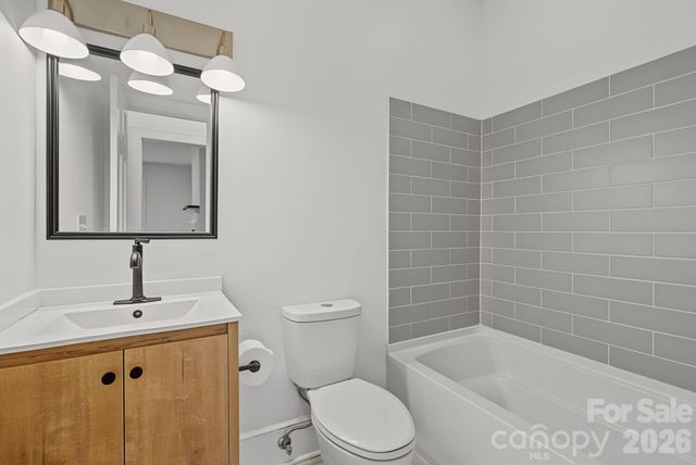 385 Chunns Cove Road, Asheville, NC 28805