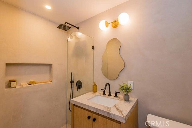 24245 Hatteras, Woodland Hills (los Angeles), CA 91367