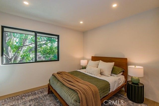 24245 Hatteras, Woodland Hills (los Angeles), CA 91367