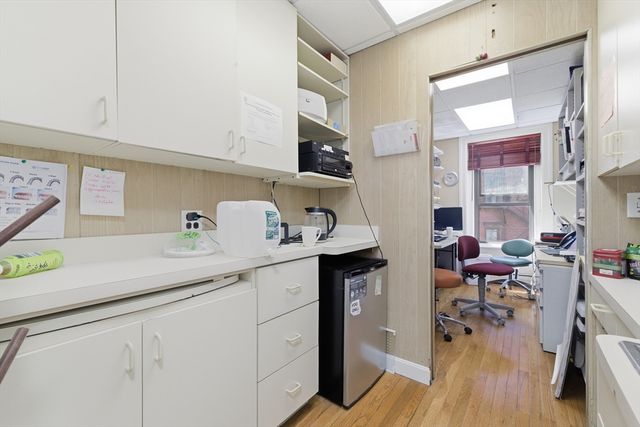 1051 Beacon 408, Brookline, MA 02446