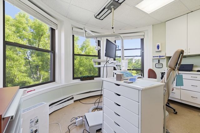 1051 Beacon 408, Brookline, MA 02446