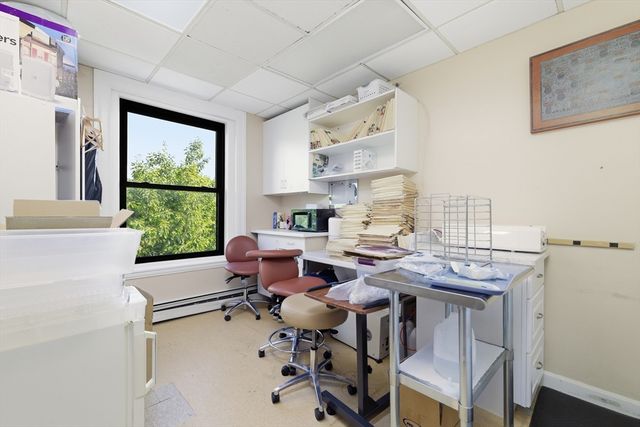 1051 Beacon 408, Brookline, MA 02446