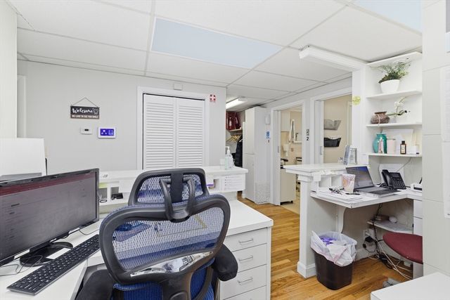 1051 Beacon 408, Brookline, MA 02446