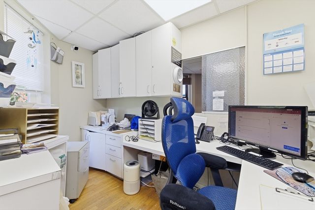1051 Beacon 408, Brookline, MA 02446