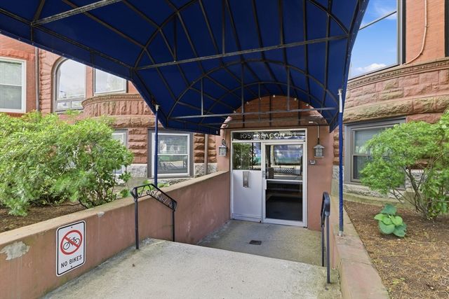 1051 Beacon 408, Brookline, MA 02446