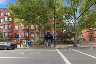 1051 Beacon 408, Brookline, MA 02446