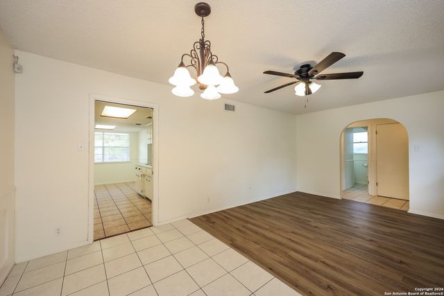 3647 PINEBLUFF DR, San Antonio, TX 78230