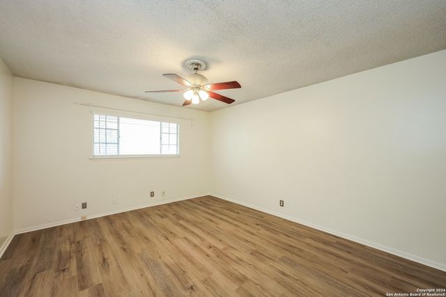 3647 PINEBLUFF DR, San Antonio, TX 78230