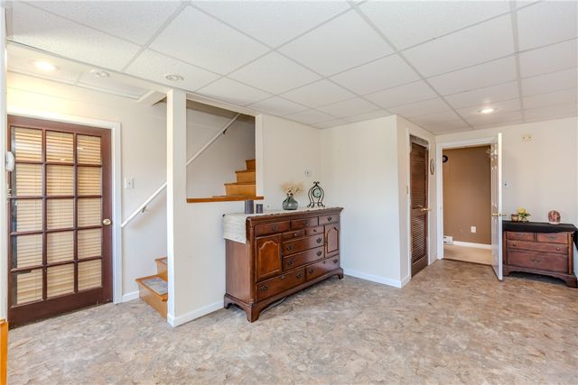 297 Tiffany Avenue, Warwick, RI 02889