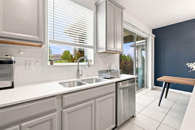 6252 CAMINO DRIVE, Apollo Beach, FL 33572