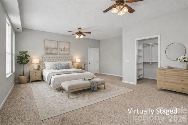 2800 Pearwood Court, Matthews, NC 28105