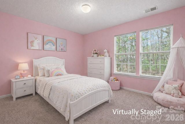 2800 Pearwood Court, Matthews, NC 28105