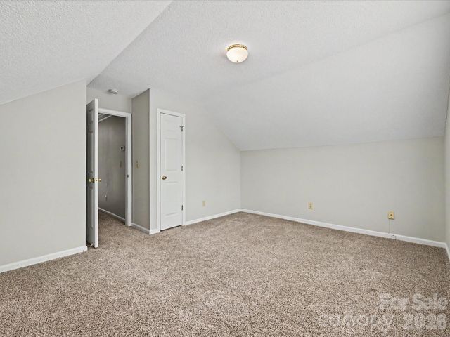 2800 Pearwood Court, Matthews, NC 28105