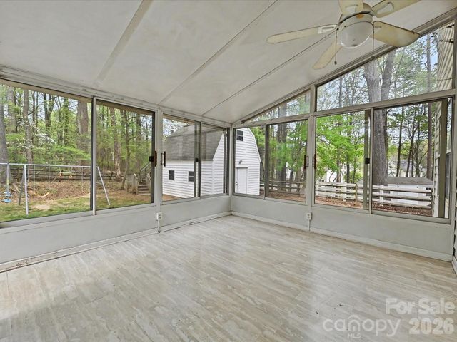 2800 Pearwood Court, Matthews, NC 28105