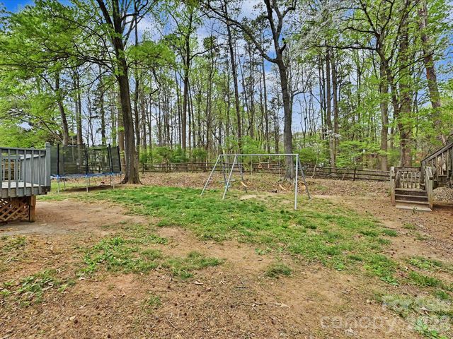 2800 Pearwood Court, Matthews, NC 28105