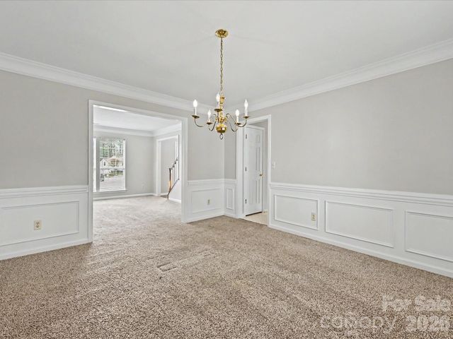 2800 Pearwood Court, Matthews, NC 28105