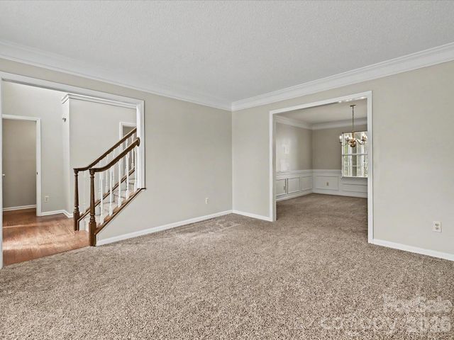 2800 Pearwood Court, Matthews, NC 28105