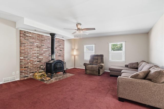 337 SURREY LN, Hatboro, PA 19040