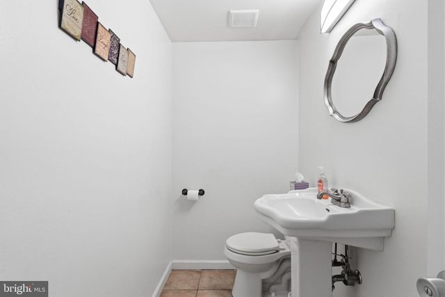 337 SURREY LN, Hatboro, PA 19040