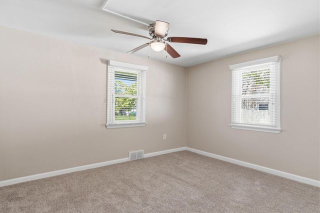 337 SURREY LN, Hatboro, PA 19040