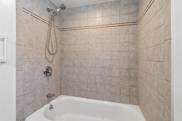 337 SURREY LN, Hatboro, PA 19040