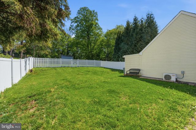 337 SURREY LN, Hatboro, PA 19040