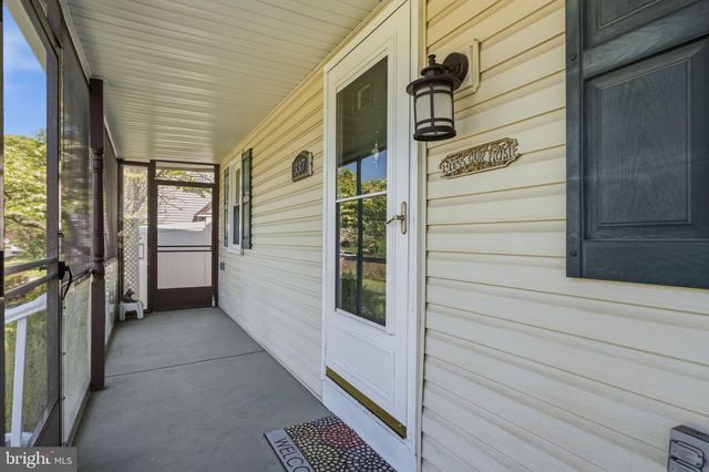 337 SURREY LN, Hatboro, PA 19040