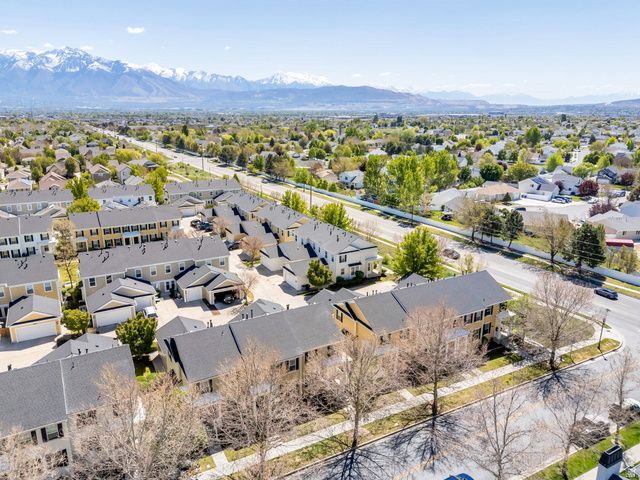 11769 S GRANDVILLE AVE, South Jordan, UT 84009