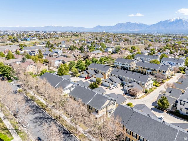 11769 S GRANDVILLE AVE, South Jordan, UT 84009