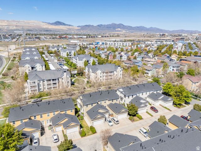 11769 S GRANDVILLE AVE, South Jordan, UT 84009