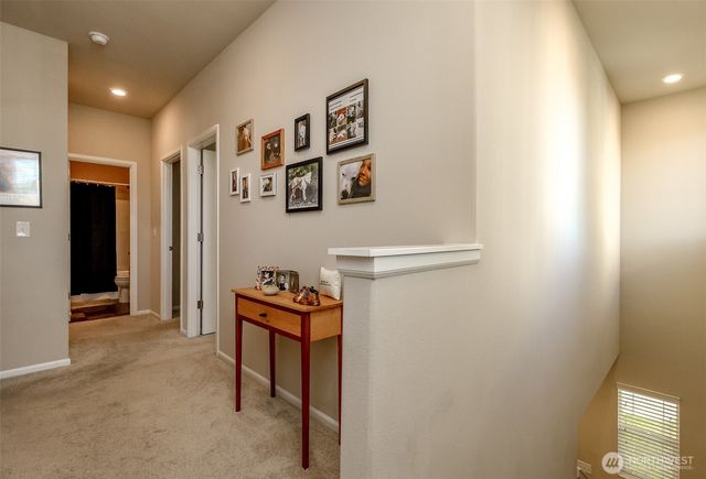 3947 Jett Lane NE, Lacey, WA 98516