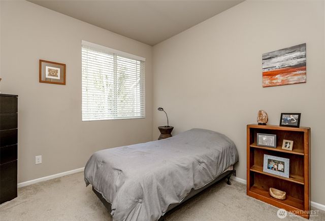 3947 Jett Lane NE, Lacey, WA 98516