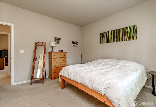 3947 Jett Lane NE, Lacey, WA 98516