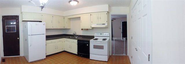 215 Country Road, Jacksonville, NC 28546