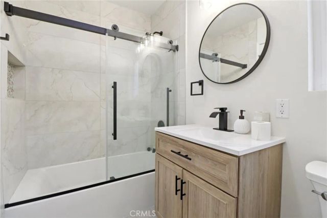 4560 Calle Del Palo, Oceanside, CA 92057