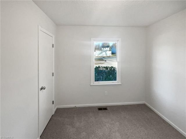 625 Garrett Street, Greensboro, NC 27406