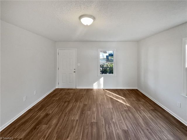 625 Garrett Street, Greensboro, NC 27406