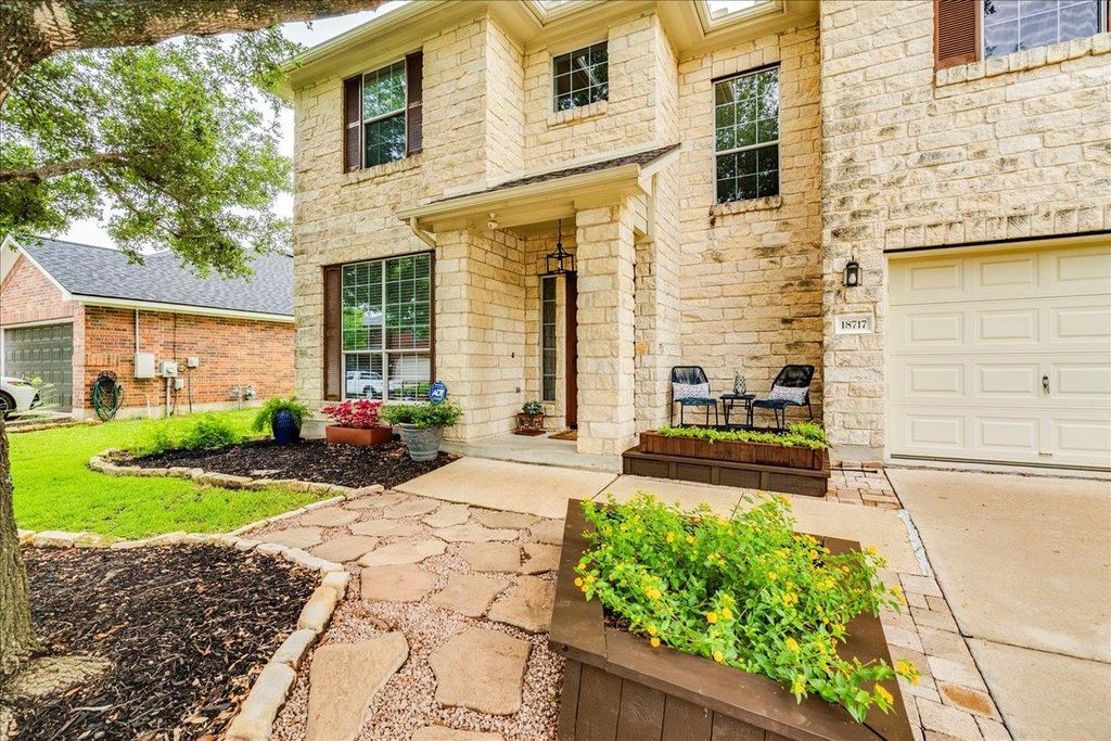 18717 Shoreless DR, Pflugerville, TX 78660