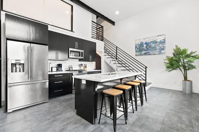 109 Bryan Street B, Houston, TX 77011