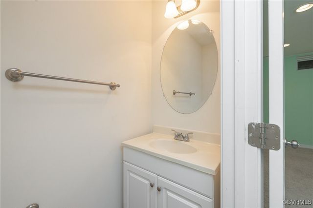 3230 Perdue Springs Ln, Chester, VA 23831