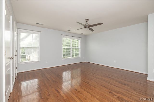 3230 Perdue Springs Ln, Chester, VA 23831
