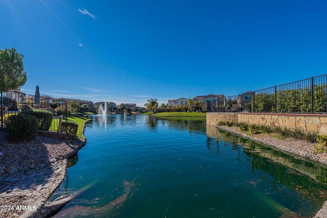 4077 S SABRINA Drive 5, Chandler, AZ 85248